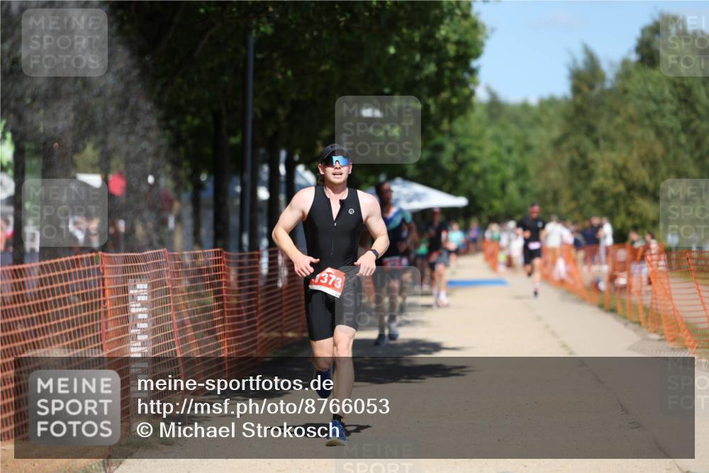 07.09.2025 - 19. Norderstedt Triathlon Michael Strokosch http://msf.ph/oto/8766053 07.09.2025 13:21:25 Laufen 220, 1373 meine-sportfotos.de