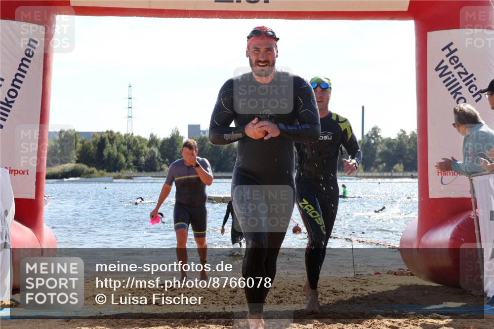 07.09.2025 - 19. Norderstedt Triathlon Luisa Fischer http://msf.ph/oto/8766078 07.09.2025 15:09:26 Schwimmen 384, 406, 893, 1442, 1476, 1524 meine-sportfotos.de