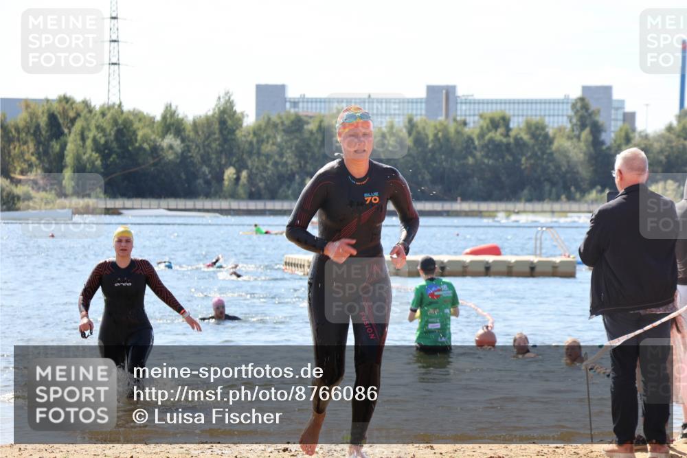 07.09.2025 - 19. Norderstedt Triathlon Luisa Fischer http://msf.ph/oto/8766086 07.09.2025 12:37:44 Schwimmen 341, 347, 358, 360 meine-sportfotos.de