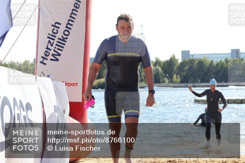 07.09.2025 - 19. Norderstedt Triathlon Luisa Fischer http://msf.ph/oto/8766100 07.09.2025 15:09:30 Schwimmen 384, 406, 429, 893, 1442, 1476, 1524 meine-sportfotos.de