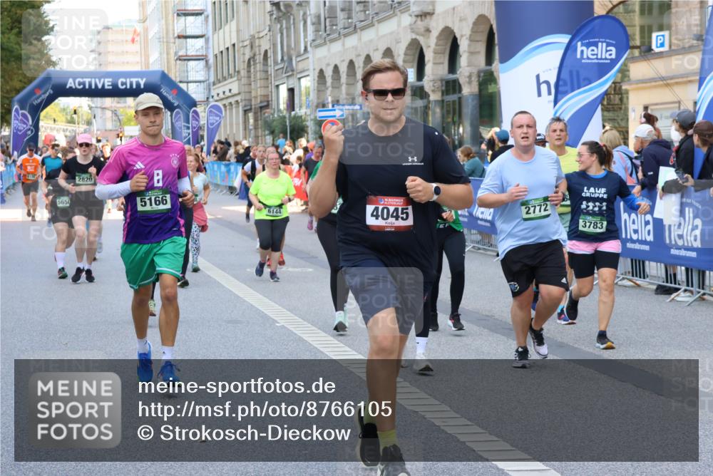 07.09.2025 - BARMER Alsterlauf Strokosch-Dieckow http://msf.ph/oto/8766105 07.09.2025 10:11:52 Ziel 2128, 2200, 2331, 2599, 2942, 2995, 3302, 3444, 3445, 3446, 3471, 3613, 3614, 3990, 4264, 4413, 4518, 4519, 4561, 4694, 4899, 5410, 5613, 5614, 5630, 5638, 5956, 6009, 6126, 6199, 6200, 6310, 6323, 8181, 8182, 8228, 8229, 8498 meine-sportfotos.de