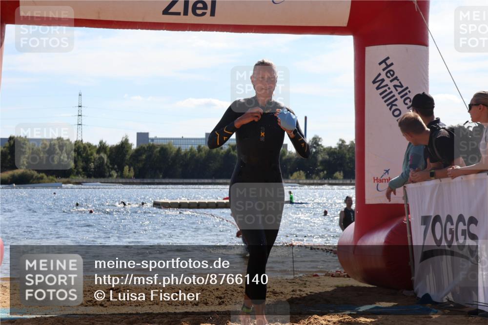 07.09.2025 - 19. Norderstedt Triathlon Luisa Fischer http://msf.ph/oto/8766140 07.09.2025 15:09:36 Schwimmen 384, 429, 893, 934, 1476 meine-sportfotos.de