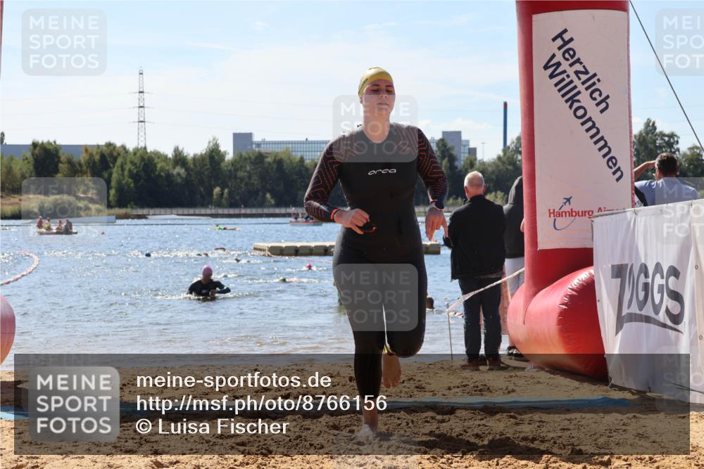 07.09.2025 - 19. Norderstedt Triathlon Luisa Fischer http://msf.ph/oto/8766156 07.09.2025 12:37:50 Schwimmen 341, 358, 360 meine-sportfotos.de