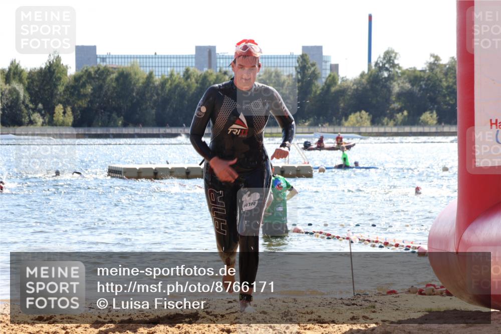 07.09.2025 - 19. Norderstedt Triathlon Luisa Fischer http://msf.ph/oto/8766171 07.09.2025 15:09:41 Schwimmen 429, 934, 1476 meine-sportfotos.de