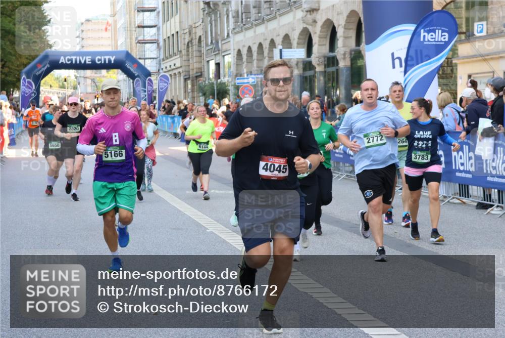 07.09.2025 - BARMER Alsterlauf Strokosch-Dieckow http://msf.ph/oto/8766172 07.09.2025 10:11:52 Ziel 2128, 2200, 2331, 2599, 2942, 2995, 3302, 3444, 3445, 3446, 3471, 3613, 3614, 3990, 4264, 4413, 4518, 4519, 4561, 4694, 4899, 5410, 5613, 5614, 5630, 5638, 5956, 6009, 6126, 6199, 6200, 6310, 6323, 8181, 8182, 8228, 8229, 8498 meine-sportfotos.de