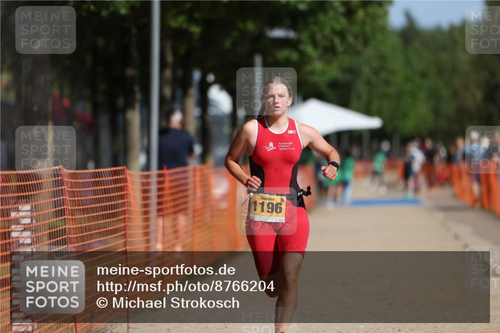 07.09.2025 - 19. Norderstedt Triathlon Michael Strokosch http://msf.ph/oto/8766204 07.09.2025 11:33:41 Laufen 1196 meine-sportfotos.de