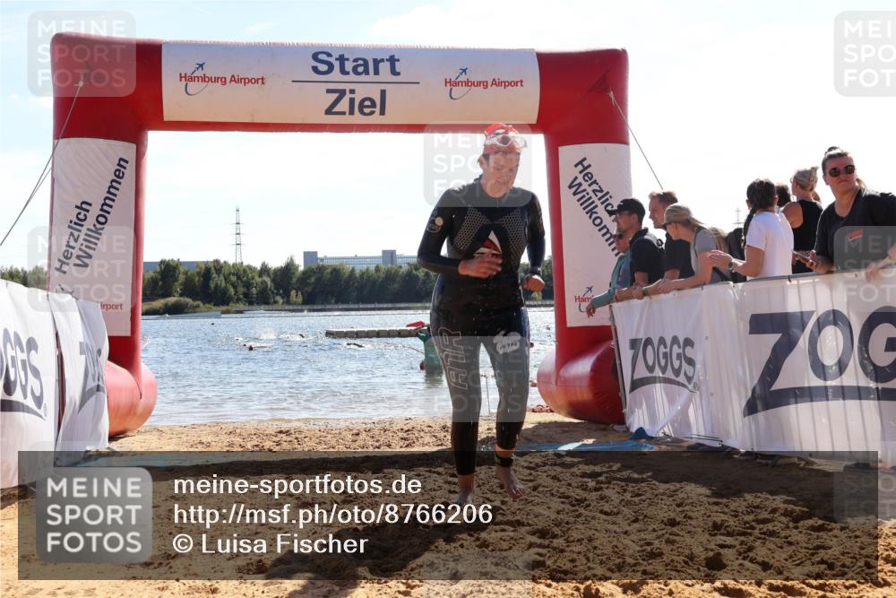 07.09.2025 - 19. Norderstedt Triathlon Luisa Fischer http://msf.ph/oto/8766206 07.09.2025 15:09:43 Schwimmen 429, 934 meine-sportfotos.de