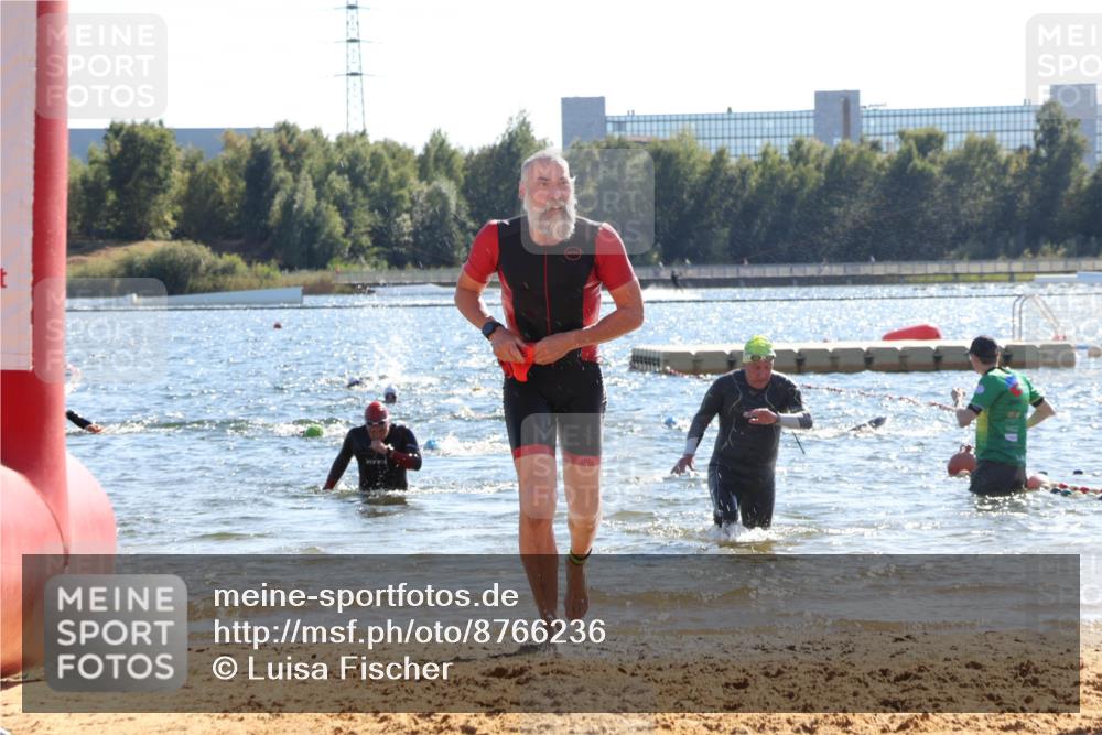 07.09.2025 - 19. Norderstedt Triathlon Luisa Fischer http://msf.ph/oto/8766236 07.09.2025 15:10:15 Schwimmen 421 meine-sportfotos.de