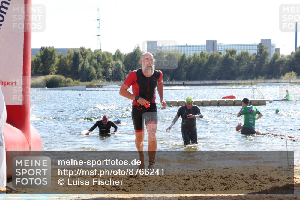 07.09.2025 - 19. Norderstedt Triathlon Luisa Fischer http://msf.ph/oto/8766241 07.09.2025 15:10:16 Schwimmen 421 meine-sportfotos.de