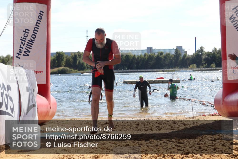 07.09.2025 - 19. Norderstedt Triathlon Luisa Fischer http://msf.ph/oto/8766259 07.09.2025 15:10:17 Schwimmen 421 meine-sportfotos.de
