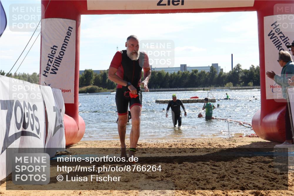 07.09.2025 - 19. Norderstedt Triathlon Luisa Fischer http://msf.ph/oto/8766264 07.09.2025 15:10:18 Schwimmen 421 meine-sportfotos.de