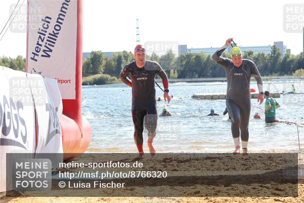 07.09.2025 - 19. Norderstedt Triathlon Luisa Fischer http://msf.ph/oto/8766320 07.09.2025 15:10:26 Schwimmen 380, 421, 1515 meine-sportfotos.de