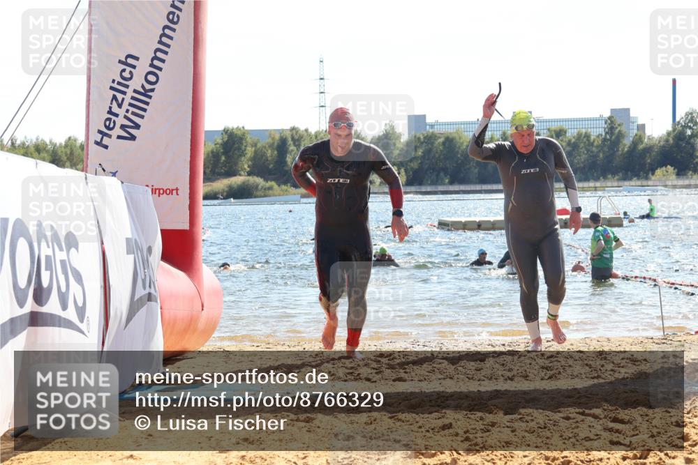 07.09.2025 - 19. Norderstedt Triathlon Luisa Fischer http://msf.ph/oto/8766329 07.09.2025 15:10:27 Schwimmen 380, 421, 1515 meine-sportfotos.de