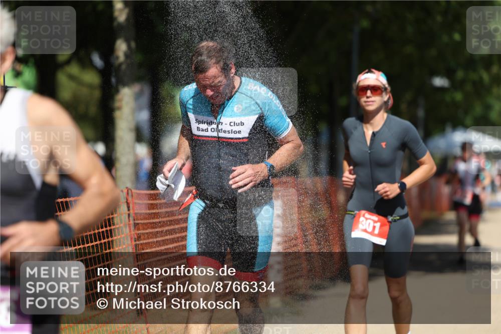 07.09.2025 - 19. Norderstedt Triathlon Michael Strokosch http://msf.ph/oto/8766334 07.09.2025 13:21:36 Laufen 249, 301, 318, 338, 1298 meine-sportfotos.de