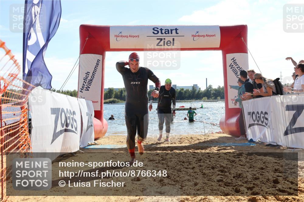 07.09.2025 - 19. Norderstedt Triathlon Luisa Fischer http://msf.ph/oto/8766348 07.09.2025 15:10:29 Schwimmen 380, 421, 1515 meine-sportfotos.de