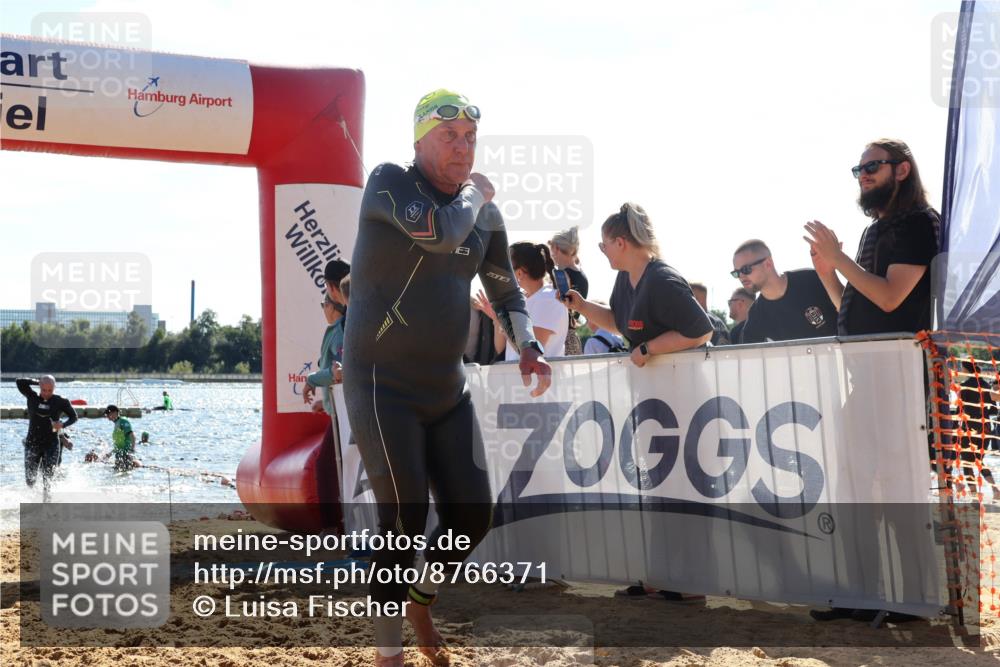 07.09.2025 - 19. Norderstedt Triathlon Luisa Fischer http://msf.ph/oto/8766371 07.09.2025 15:10:33 Schwimmen 380, 418, 929, 1515 meine-sportfotos.de