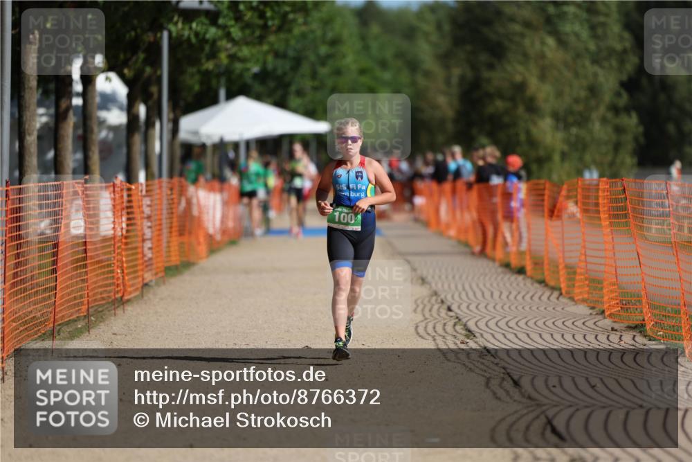 07.09.2025 - 19. Norderstedt Triathlon Michael Strokosch http://msf.ph/oto/8766372 07.09.2025 10:50:07 Laufen 100 meine-sportfotos.de