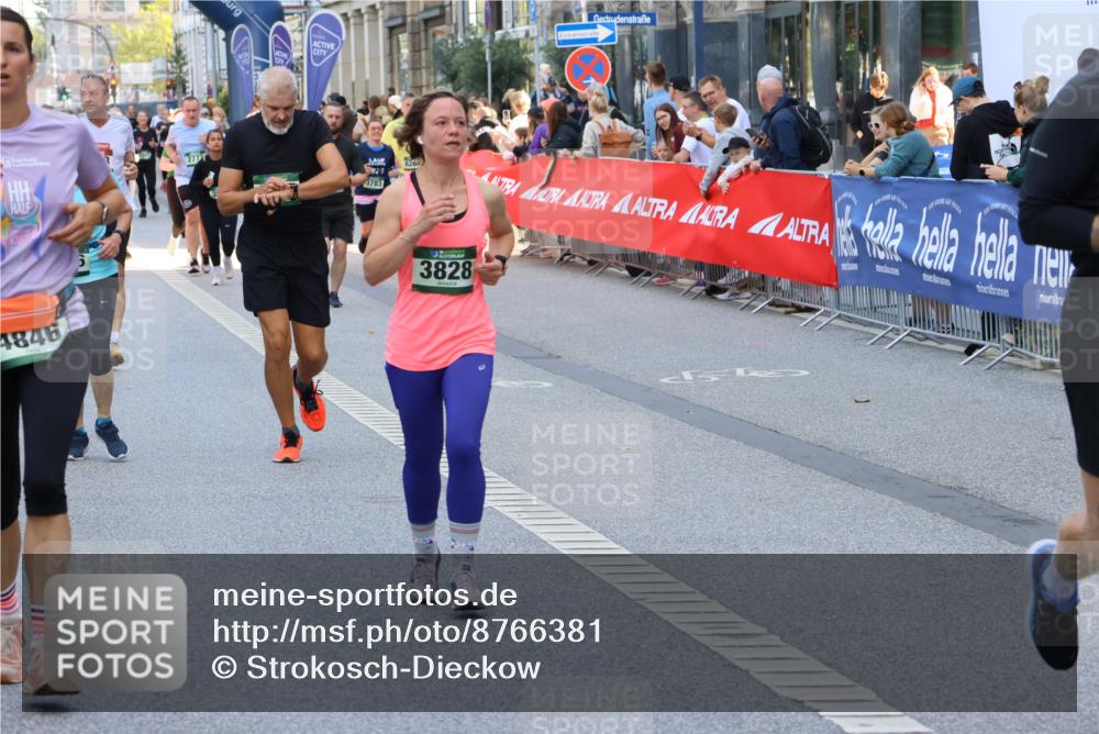 07.09.2025 - BARMER Alsterlauf Strokosch-Dieckow http://msf.ph/oto/8766381 07.09.2025 10:11:42 Ziel 2171, 2200, 2331, 2599, 2995, 3036, 3126, 3302, 3444, 3445, 3446, 3471, 3613, 3614, 4193, 4264, 4415, 4970, 5175, 5214, 5410, 5418, 5613, 5614, 5638, 5813, 5827, 5911, 5956, 6009, 6126, 6310, 6323, 8145, 8181, 8182, 8228, 8229, 8498 meine-sportfotos.de