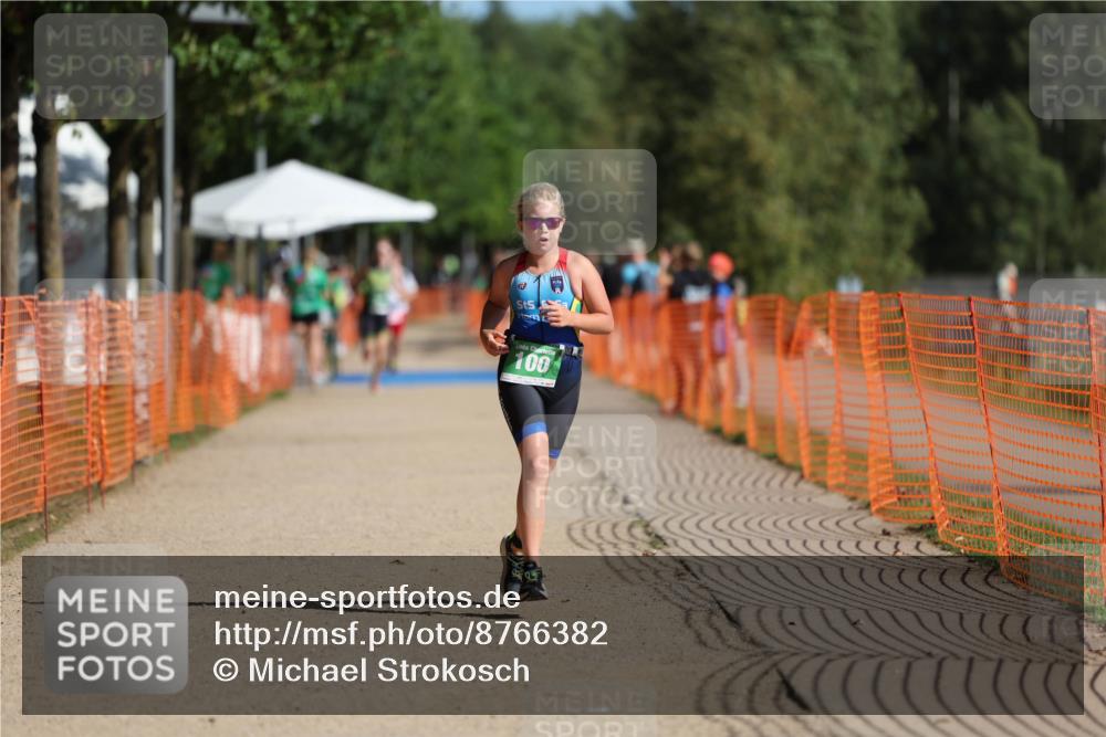 07.09.2025 - 19. Norderstedt Triathlon Michael Strokosch http://msf.ph/oto/8766382 07.09.2025 10:50:08 Laufen 100 meine-sportfotos.de