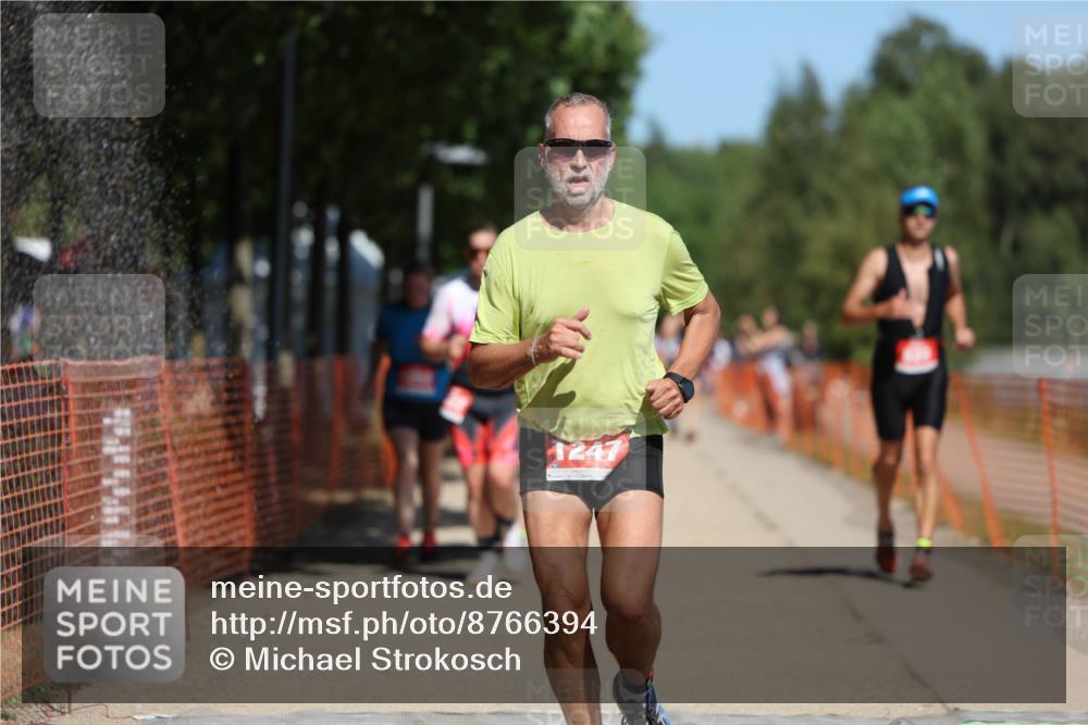 07.09.2025 - 19. Norderstedt Triathlon Michael Strokosch http://msf.ph/oto/8766394 07.09.2025 13:00:20 Laufen 820, 1247, 1252, 1322, 1338, 1342 meine-sportfotos.de