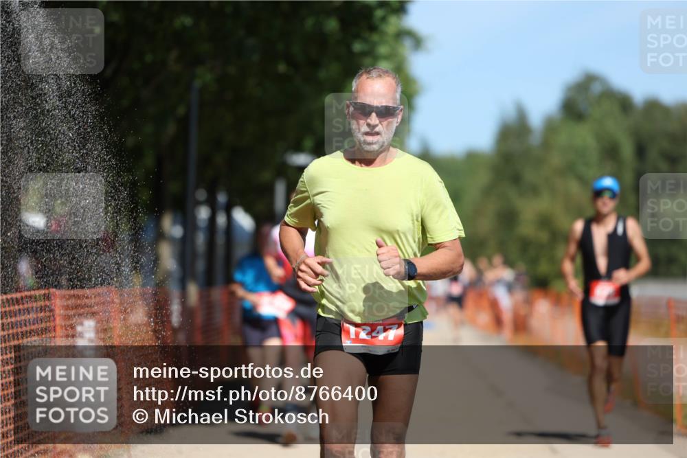 07.09.2025 - 19. Norderstedt Triathlon Michael Strokosch http://msf.ph/oto/8766400 07.09.2025 13:00:20 Laufen 820, 1247, 1252, 1322, 1338, 1342 meine-sportfotos.de