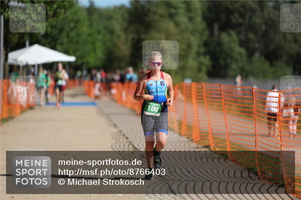 07.09.2025 - 19. Norderstedt Triathlon Michael Strokosch http://msf.ph/oto/8766403 07.09.2025 10:50:09 Laufen 100 meine-sportfotos.de