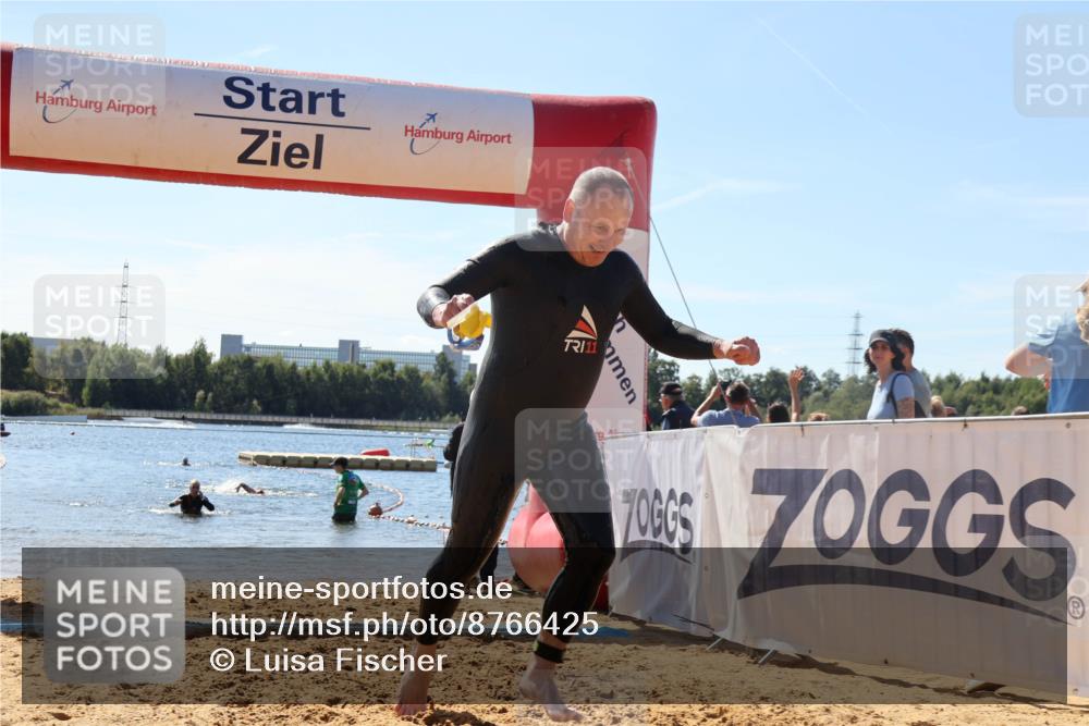 07.09.2025 - 19. Norderstedt Triathlon Luisa Fischer http://msf.ph/oto/8766425 07.09.2025 12:39:33 Schwimmen 322 meine-sportfotos.de