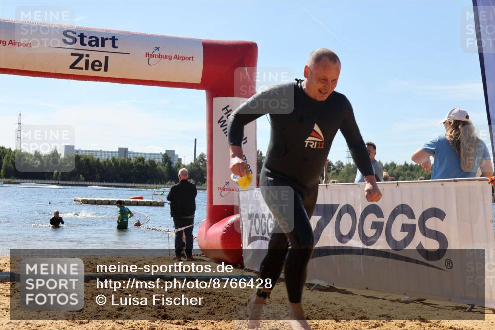 07.09.2025 - 19. Norderstedt Triathlon Luisa Fischer http://msf.ph/oto/8766428 07.09.2025 12:39:33 Schwimmen 322 meine-sportfotos.de