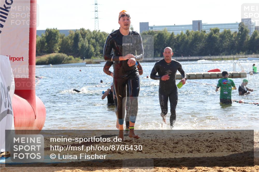 07.09.2025 - 19. Norderstedt Triathlon Luisa Fischer http://msf.ph/oto/8766430 07.09.2025 15:10:44 Schwimmen 383, 405, 418, 929, 1420, 1443 meine-sportfotos.de