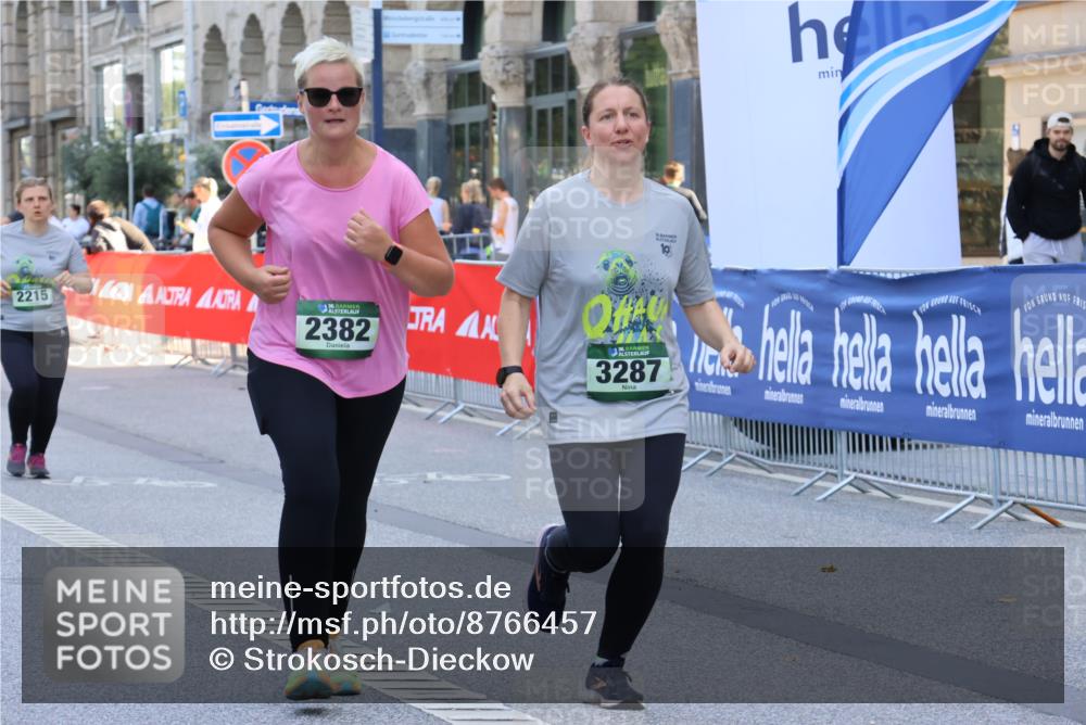 07.09.2025 - BARMER Alsterlauf Strokosch-Dieckow http://msf.ph/oto/8766457 07.09.2025 10:29:48 Ziel 3950, 4126 meine-sportfotos.de