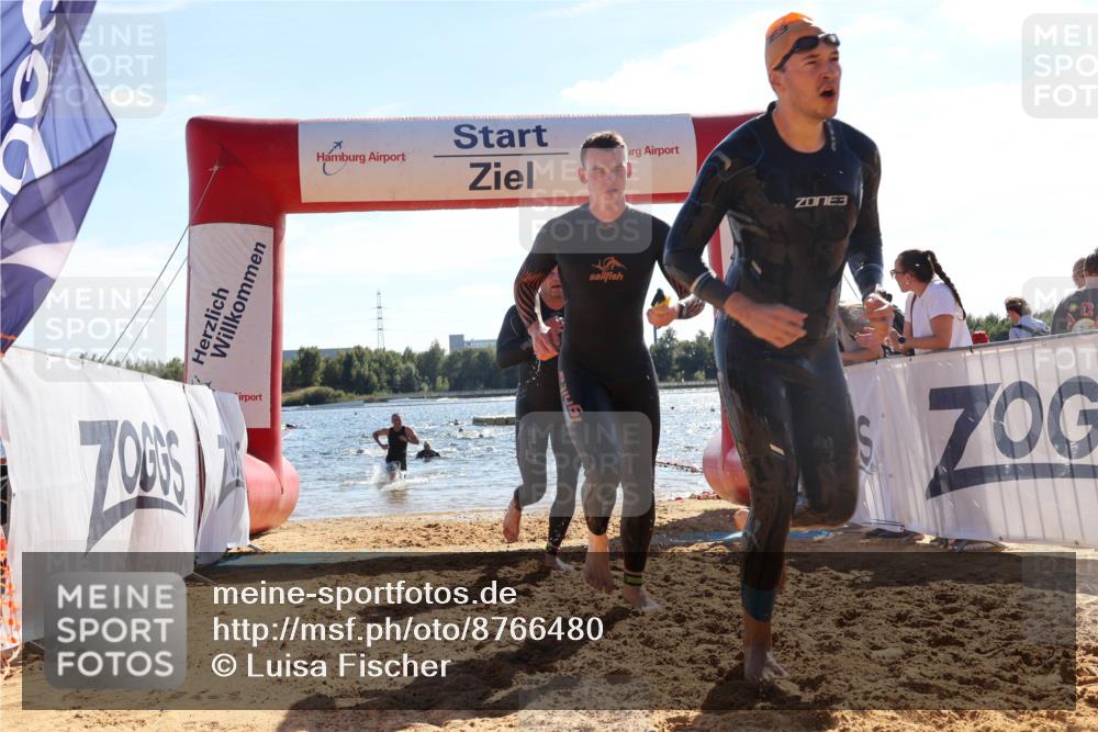 07.09.2025 - 19. Norderstedt Triathlon Luisa Fischer http://msf.ph/oto/8766480 07.09.2025 15:10:48 Schwimmen 383, 405, 418, 886, 929, 1420, 1443 meine-sportfotos.de