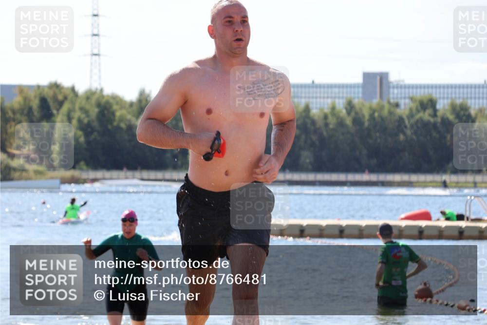07.09.2025 - 19. Norderstedt Triathlon Luisa Fischer http://msf.ph/oto/8766481 07.09.2025 12:39:57 Schwimmen 349 meine-sportfotos.de