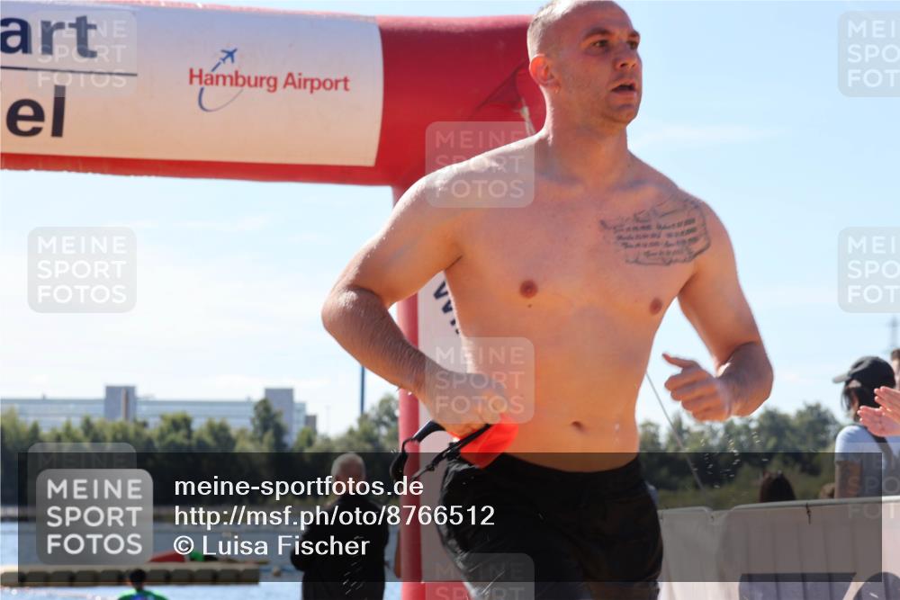 07.09.2025 - 19. Norderstedt Triathlon Luisa Fischer http://msf.ph/oto/8766512 07.09.2025 12:39:59 Schwimmen 349 meine-sportfotos.de