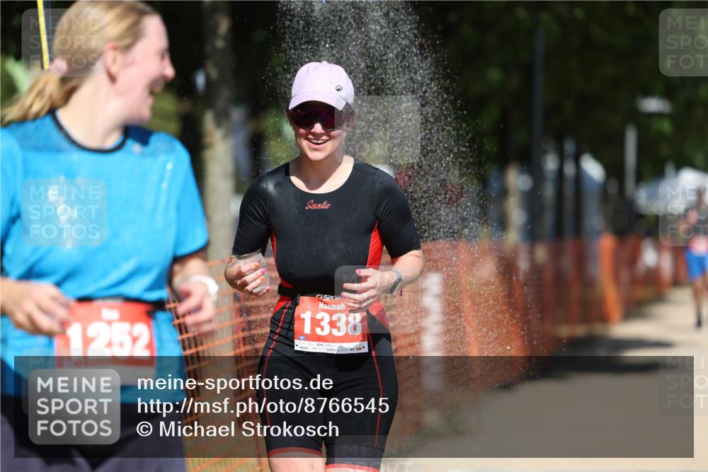 07.09.2025 - 19. Norderstedt Triathlon Michael Strokosch http://msf.ph/oto/8766545 07.09.2025 13:00:27 Laufen 728, 752, 783, 820, 1252, 1322, 1338, 1382 meine-sportfotos.de