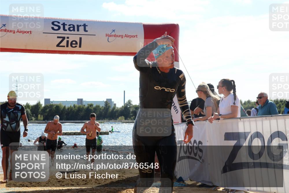 07.09.2025 - 19. Norderstedt Triathlon Luisa Fischer http://msf.ph/oto/8766548 07.09.2025 15:11:18 Schwimmen 378, 409, 890, 924, 1423, 1444, 1464 meine-sportfotos.de