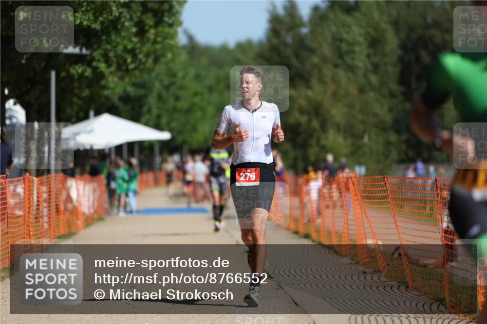 07.09.2025 - 19. Norderstedt Triathlon Michael Strokosch http://msf.ph/oto/8766552 07.09.2025 11:34:21 Laufen 276, 1173 meine-sportfotos.de