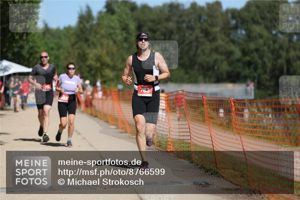 07.09.2025 - 19. Norderstedt Triathlon Michael Strokosch http://msf.ph/oto/8766599 07.09.2025 13:00:30 Laufen 728, 752, 783, 1382 meine-sportfotos.de