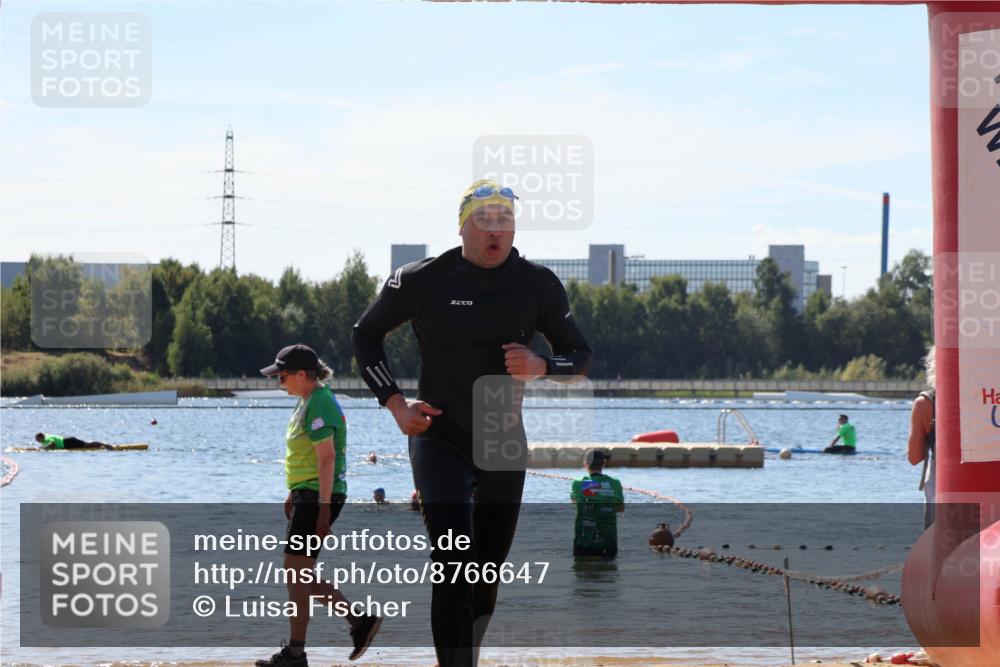 07.09.2025 - 19. Norderstedt Triathlon Luisa Fischer http://msf.ph/oto/8766647 07.09.2025 12:40:57 Schwimmen 312 meine-sportfotos.de