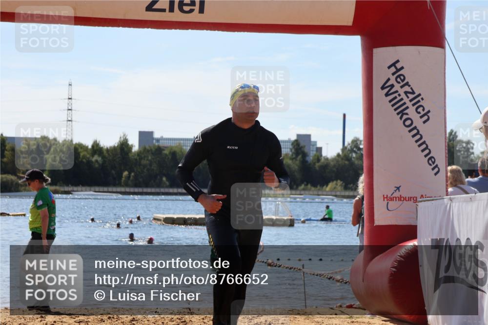 07.09.2025 - 19. Norderstedt Triathlon Luisa Fischer http://msf.ph/oto/8766652 07.09.2025 12:40:58 Schwimmen 312 meine-sportfotos.de