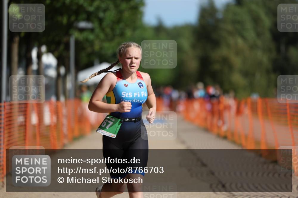 07.09.2025 - 19. Norderstedt Triathlon Michael Strokosch http://msf.ph/oto/8766703 07.09.2025 10:50:34 Laufen 67, 110, 1126 meine-sportfotos.de