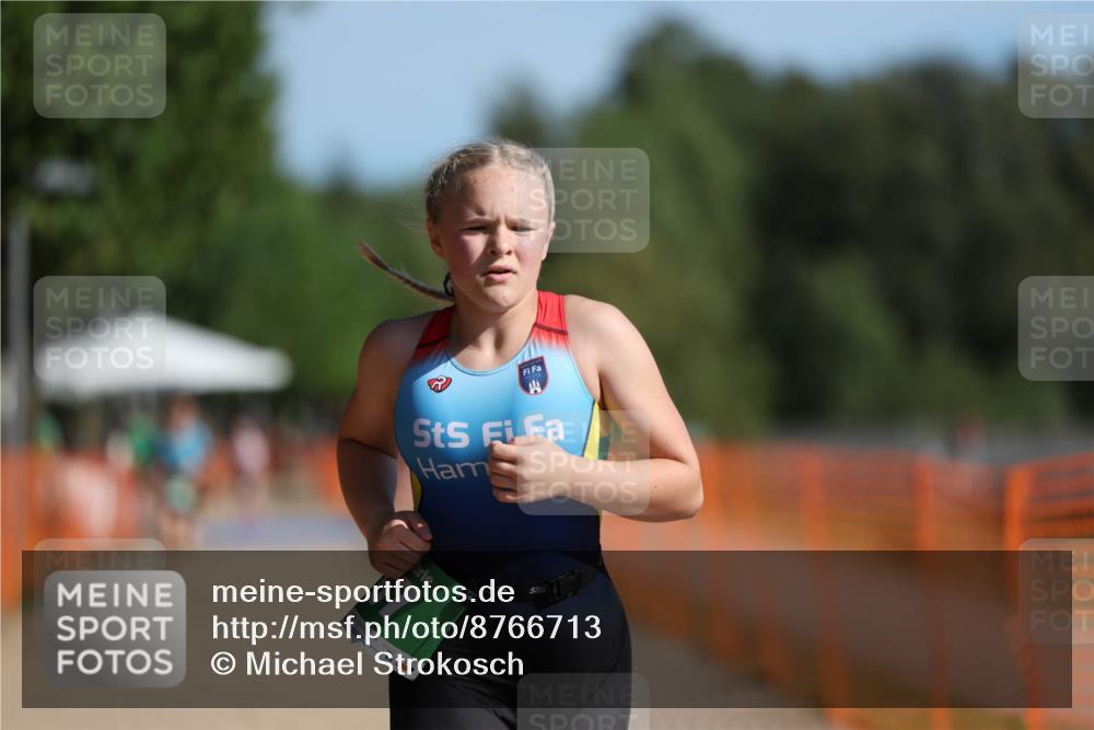 07.09.2025 - 19. Norderstedt Triathlon Michael Strokosch http://msf.ph/oto/8766713 07.09.2025 10:50:35 Laufen 67, 1126 meine-sportfotos.de