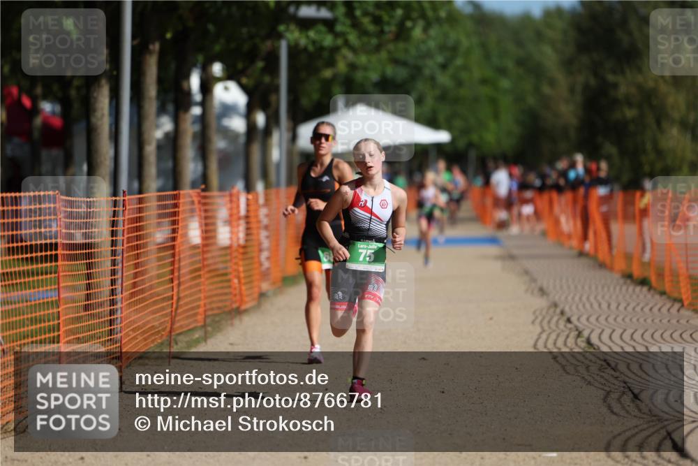 07.09.2025 - 19. Norderstedt Triathlon Michael Strokosch http://msf.ph/oto/8766781 07.09.2025 10:50:56 Laufen 75, 687 meine-sportfotos.de