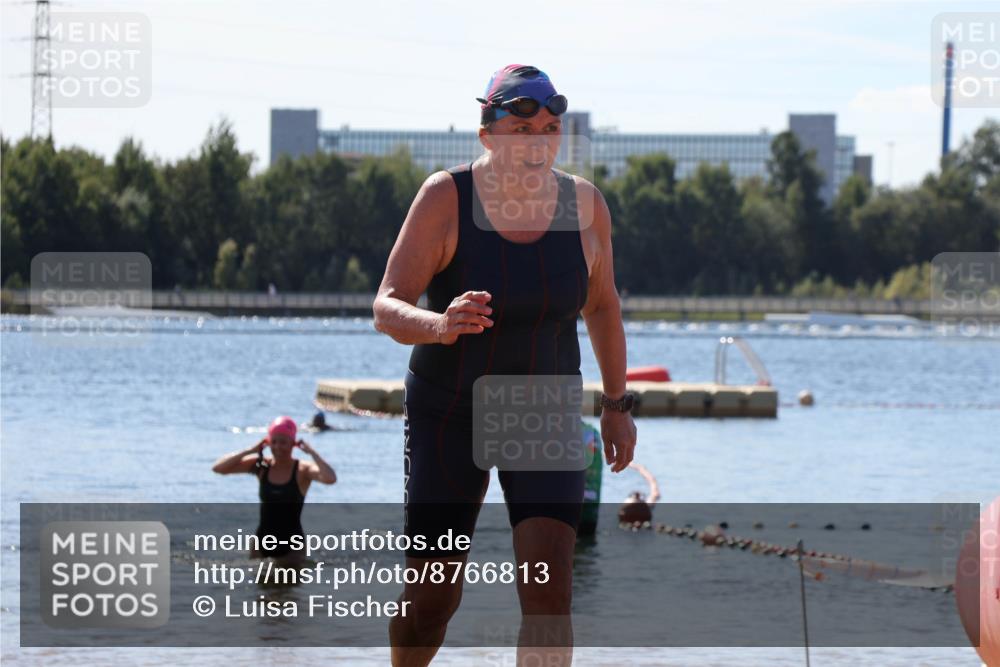 07.09.2025 - 19. Norderstedt Triathlon Luisa Fischer http://msf.ph/oto/8766813 07.09.2025 12:42:50 Schwimmen 314 meine-sportfotos.de