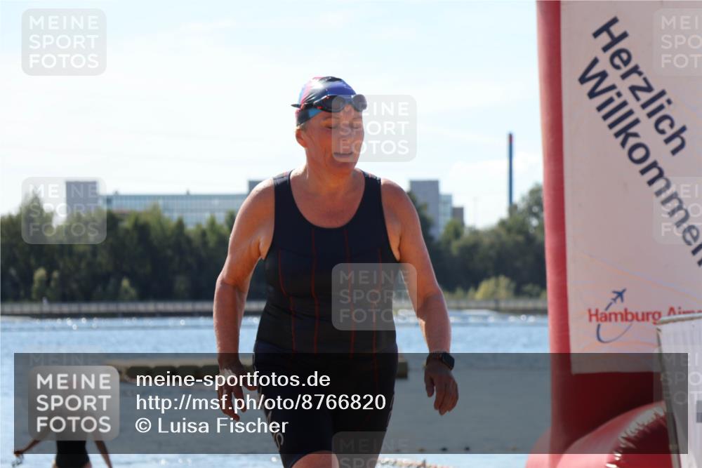 07.09.2025 - 19. Norderstedt Triathlon Luisa Fischer http://msf.ph/oto/8766820 07.09.2025 12:42:52 Schwimmen 314 meine-sportfotos.de