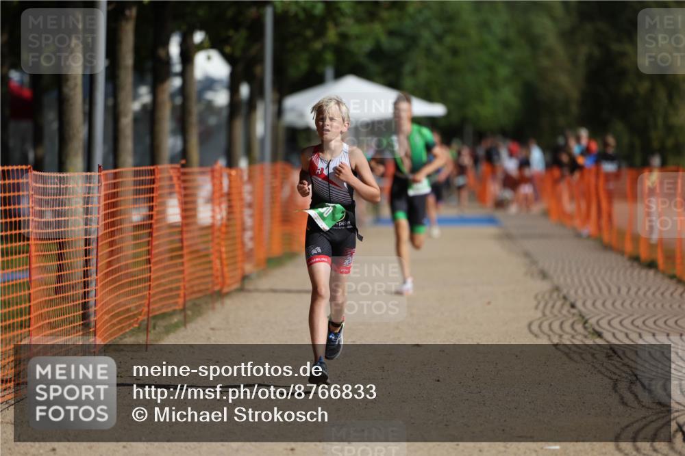 07.09.2025 - 19. Norderstedt Triathlon Michael Strokosch http://msf.ph/oto/8766833 07.09.2025 10:51:05 Laufen 80, 663 meine-sportfotos.de