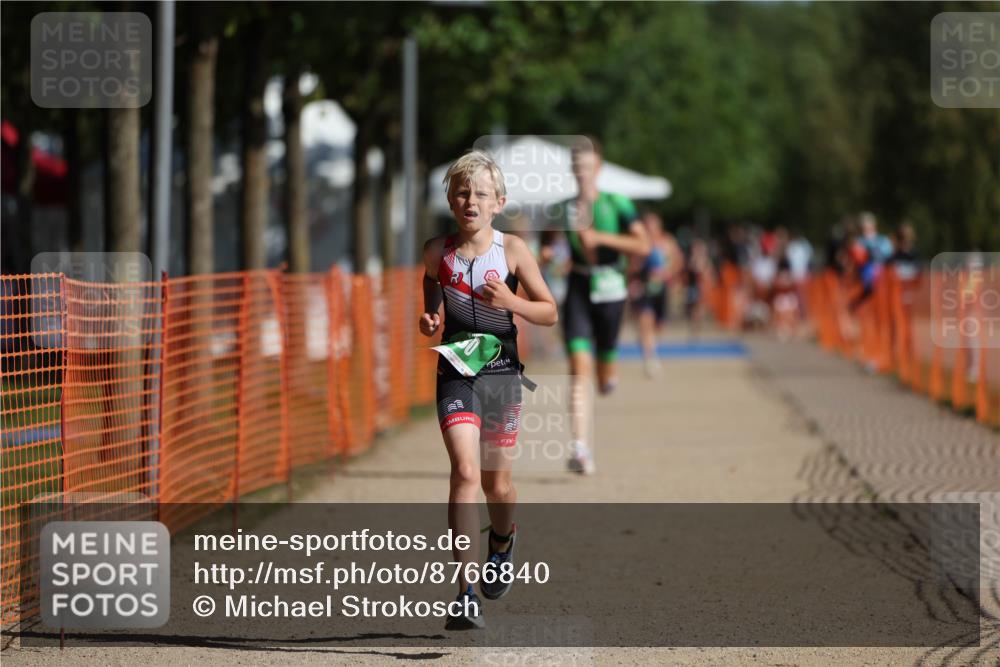07.09.2025 - 19. Norderstedt Triathlon Michael Strokosch http://msf.ph/oto/8766840 07.09.2025 10:51:06 Laufen 80, 663 meine-sportfotos.de