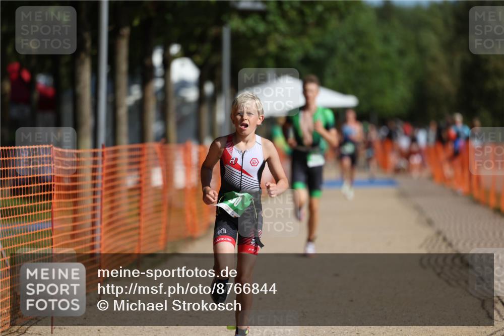 07.09.2025 - 19. Norderstedt Triathlon Michael Strokosch http://msf.ph/oto/8766844 07.09.2025 10:51:07 Laufen 80, 663 meine-sportfotos.de