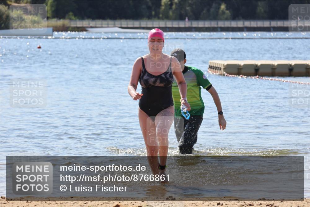 07.09.2025 - 19. Norderstedt Triathlon Luisa Fischer http://msf.ph/oto/8766861 07.09.2025 12:45:17 Schwimmen 354 meine-sportfotos.de