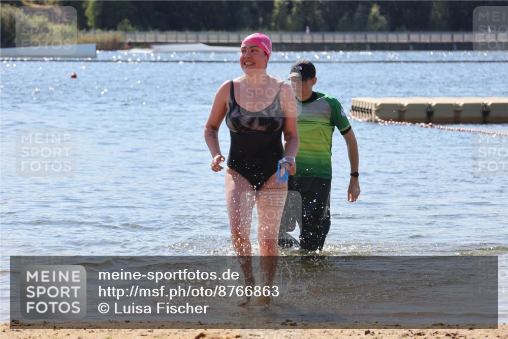 07.09.2025 - 19. Norderstedt Triathlon Luisa Fischer http://msf.ph/oto/8766863 07.09.2025 12:45:17 Schwimmen 354 meine-sportfotos.de