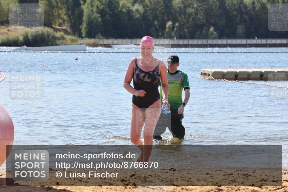 07.09.2025 - 19. Norderstedt Triathlon Luisa Fischer http://msf.ph/oto/8766870 07.09.2025 12:45:18 Schwimmen 354 meine-sportfotos.de